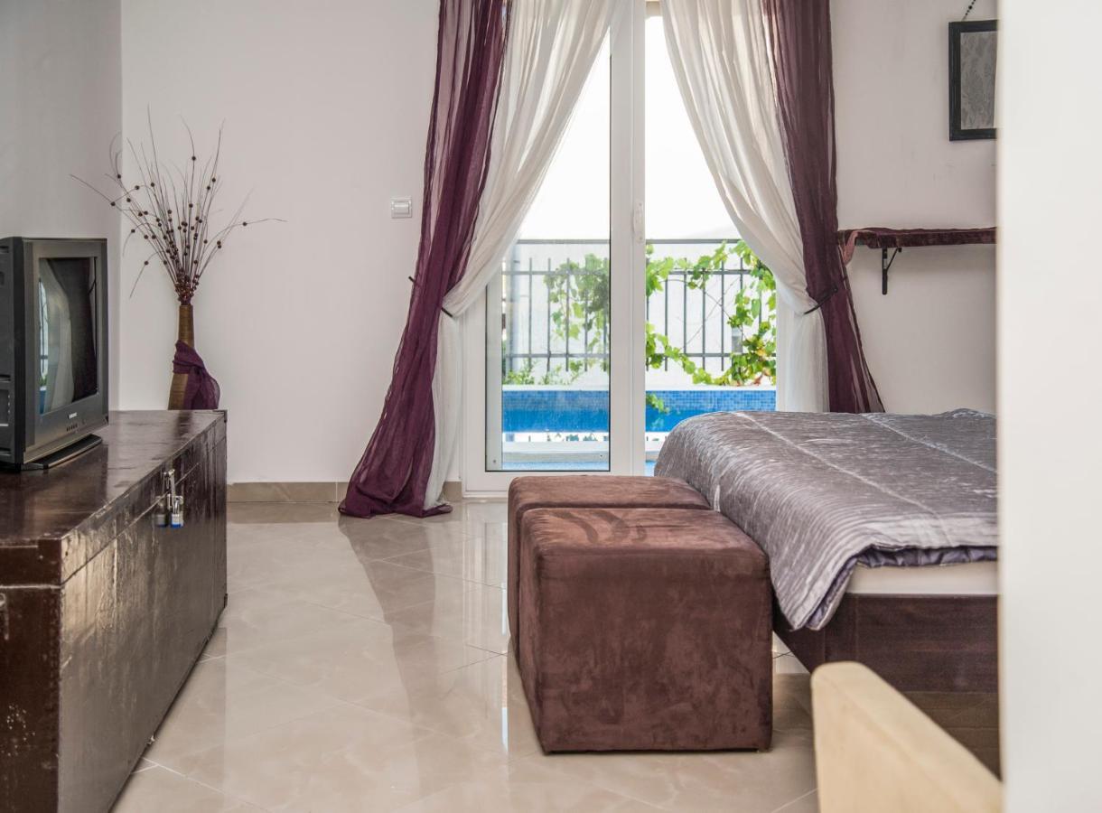 Villa Marko 헤르섹 외부 사진