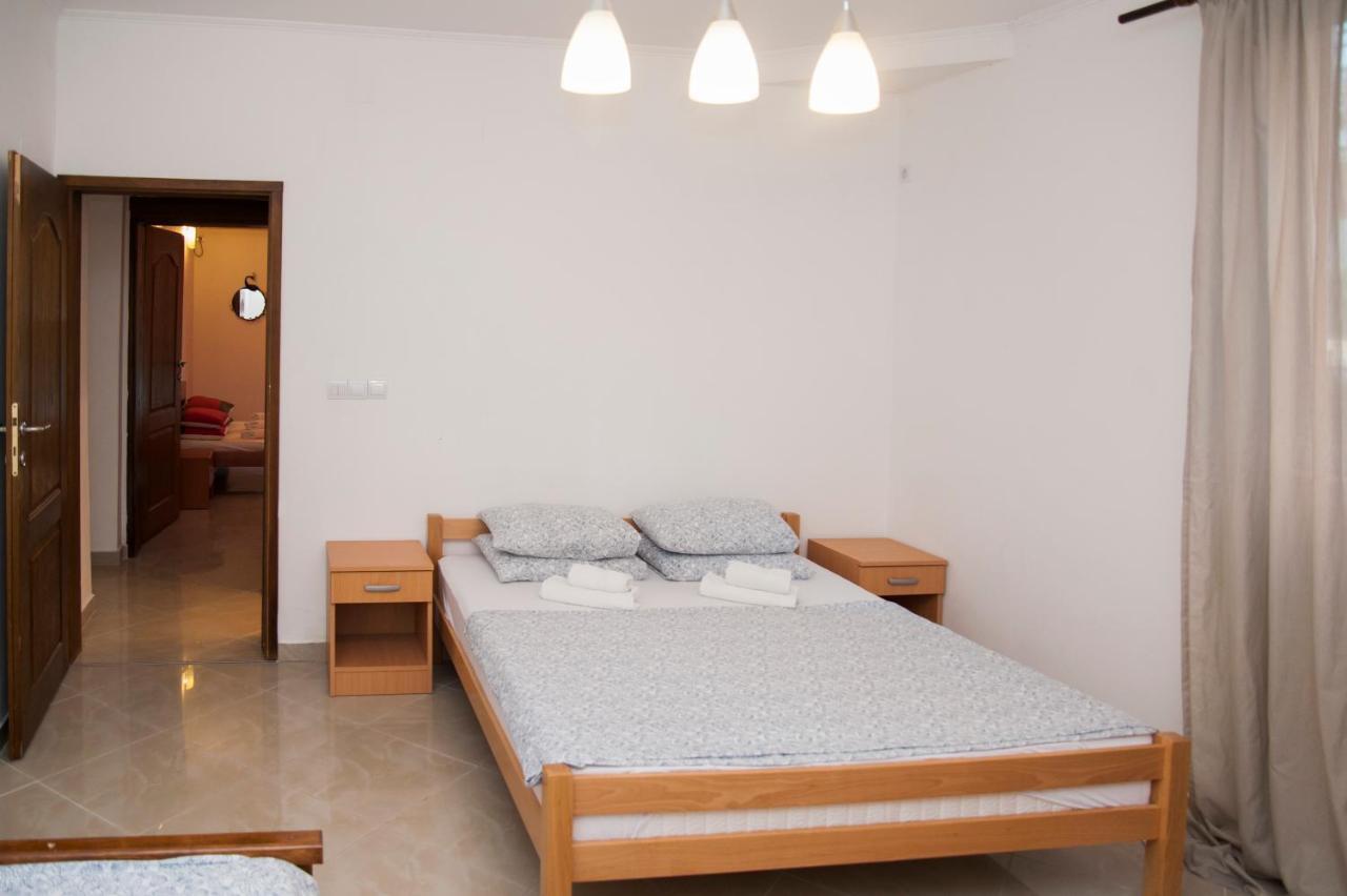 Villa Marko 헤르섹 외부 사진